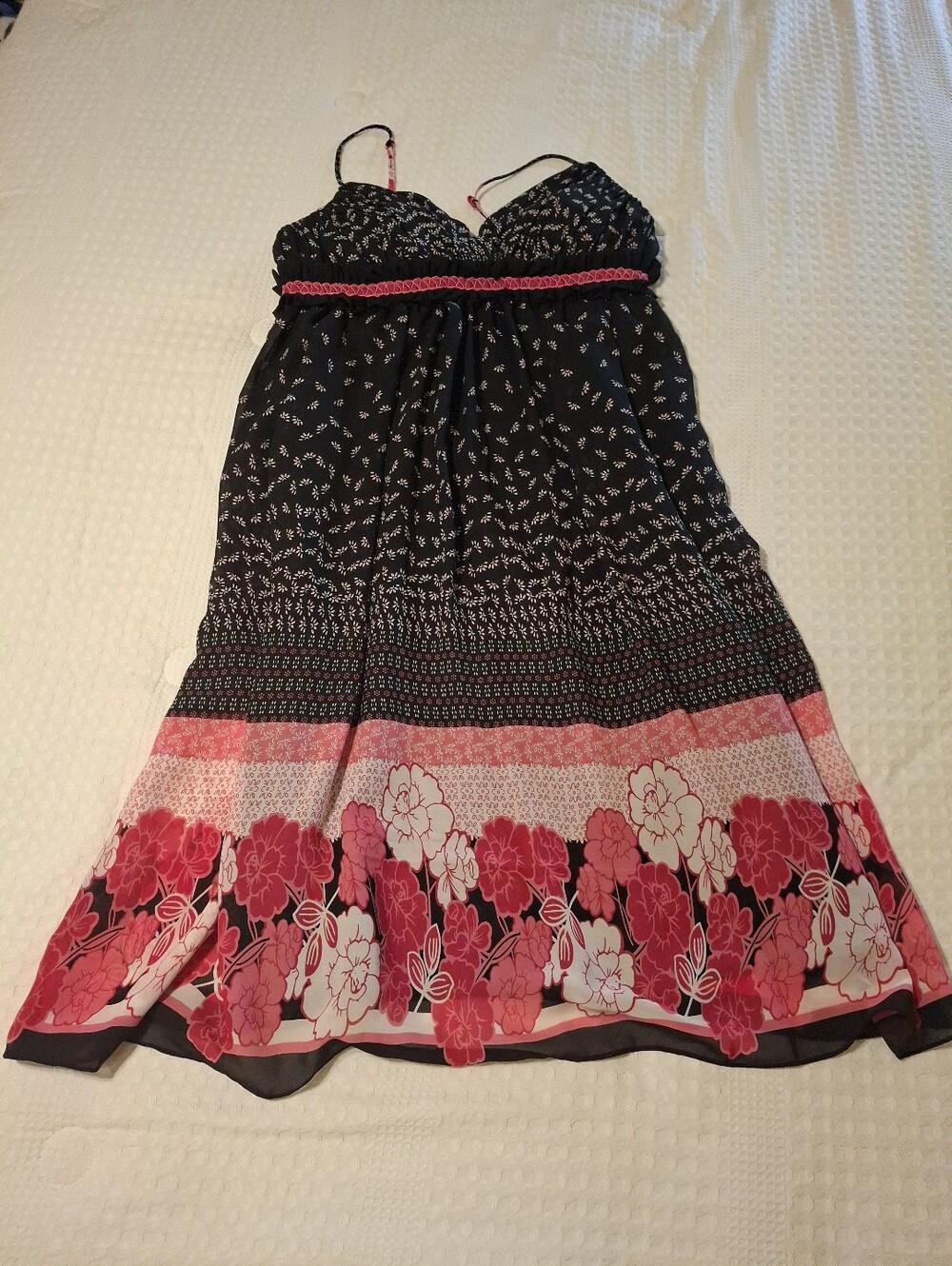 Sheri Martin New York, Floral black dress with Pink lace trim size 4